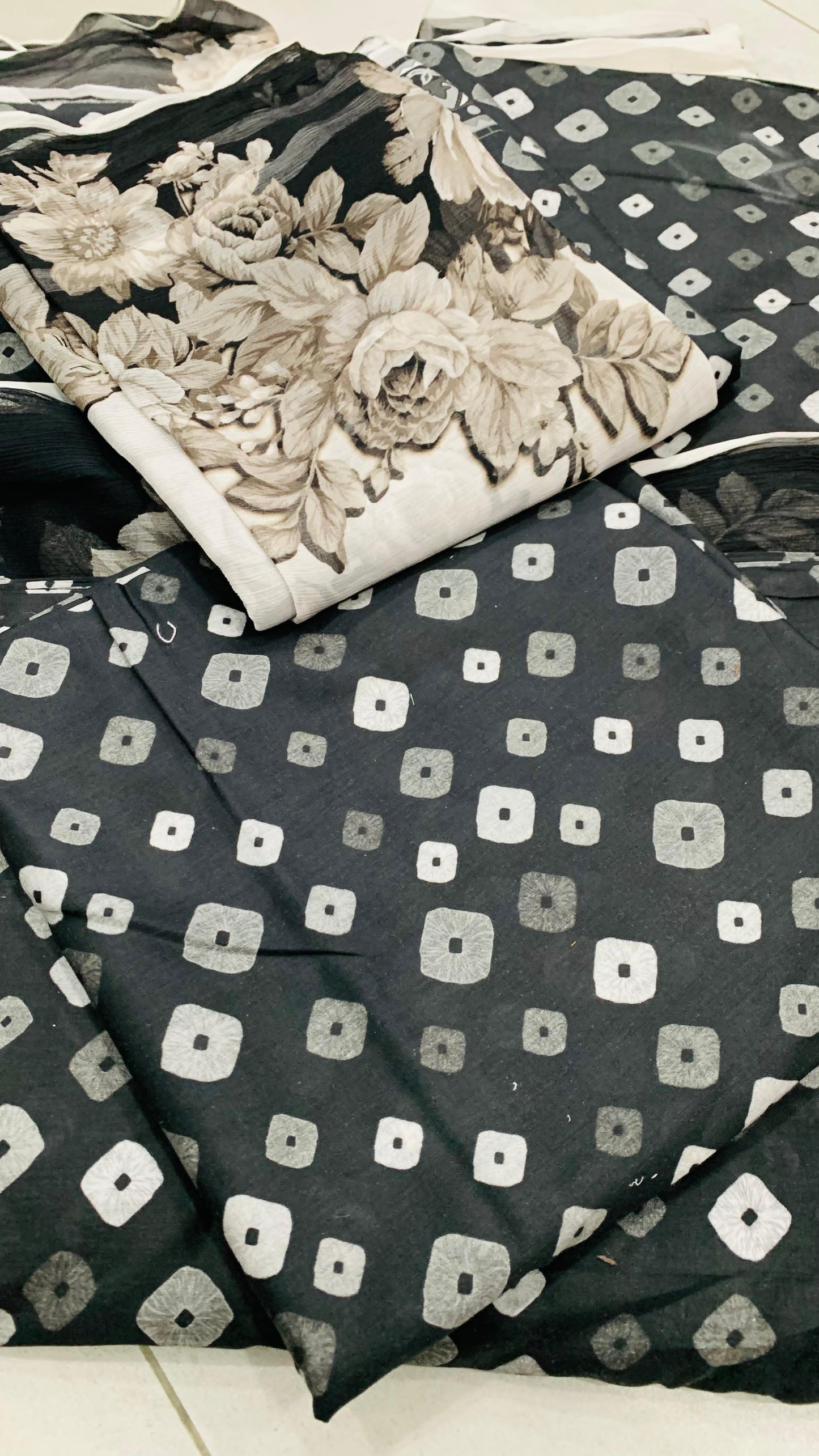 3 Piece Allover Digital Print Lawn