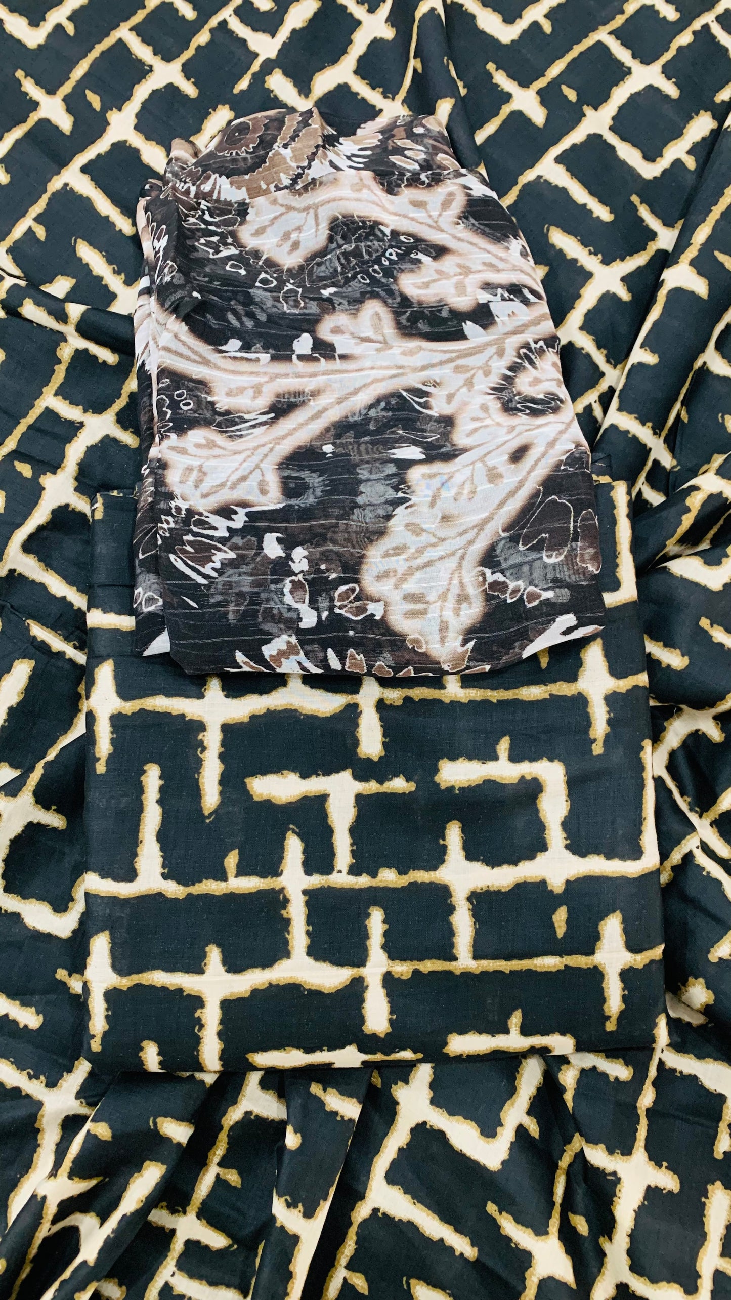 3 Piece Allover Digital Print Lawn