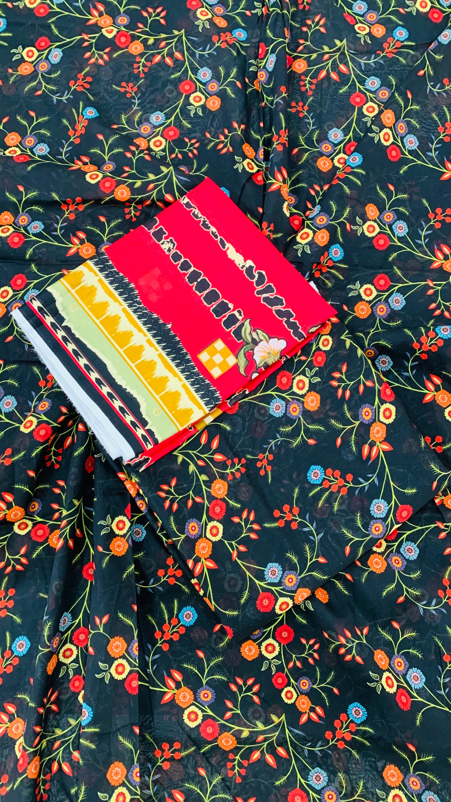 3 Piece Allover Digital Print Lawn