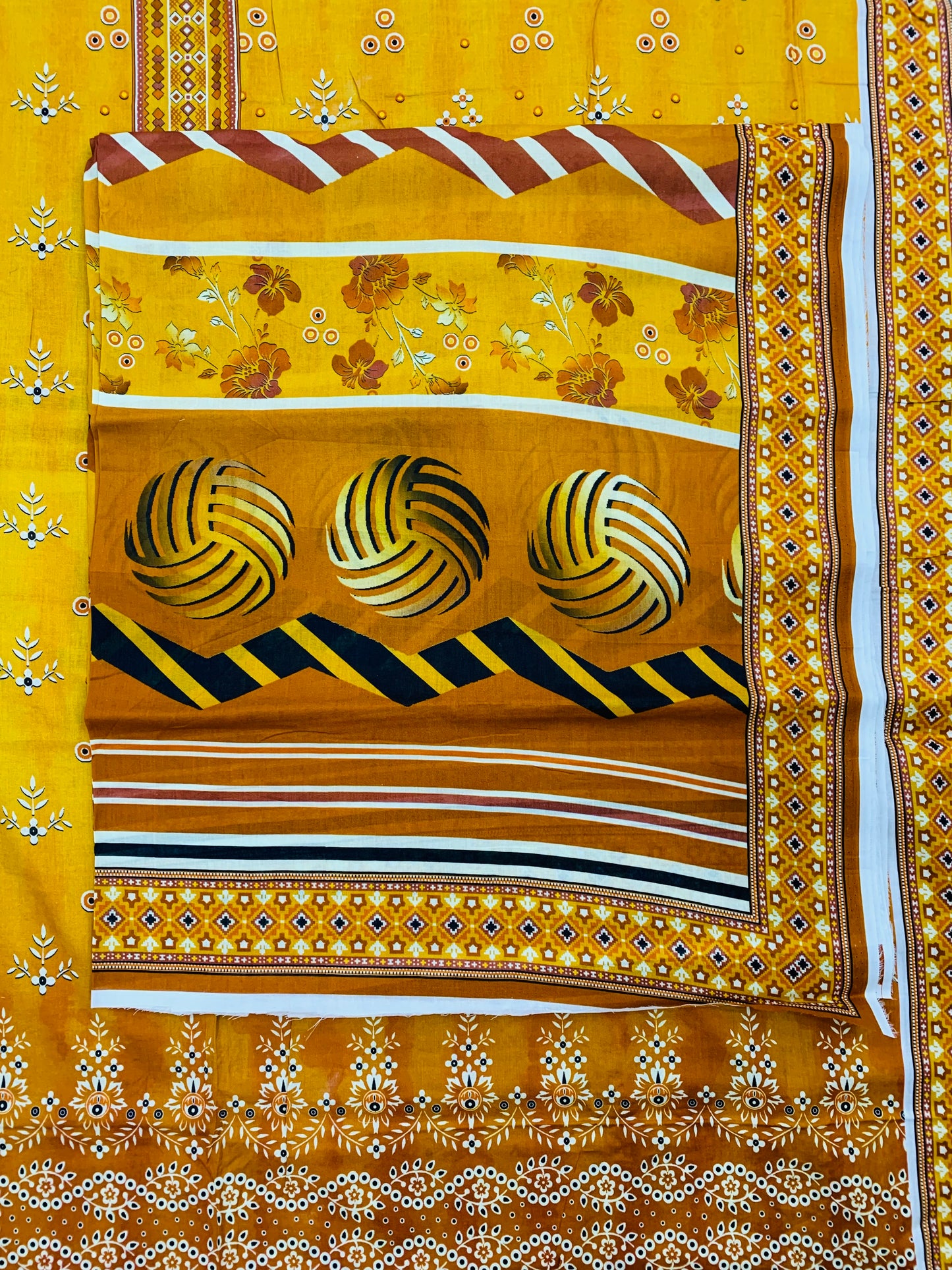 3Pc Gala Daman Digital Print Lawn
