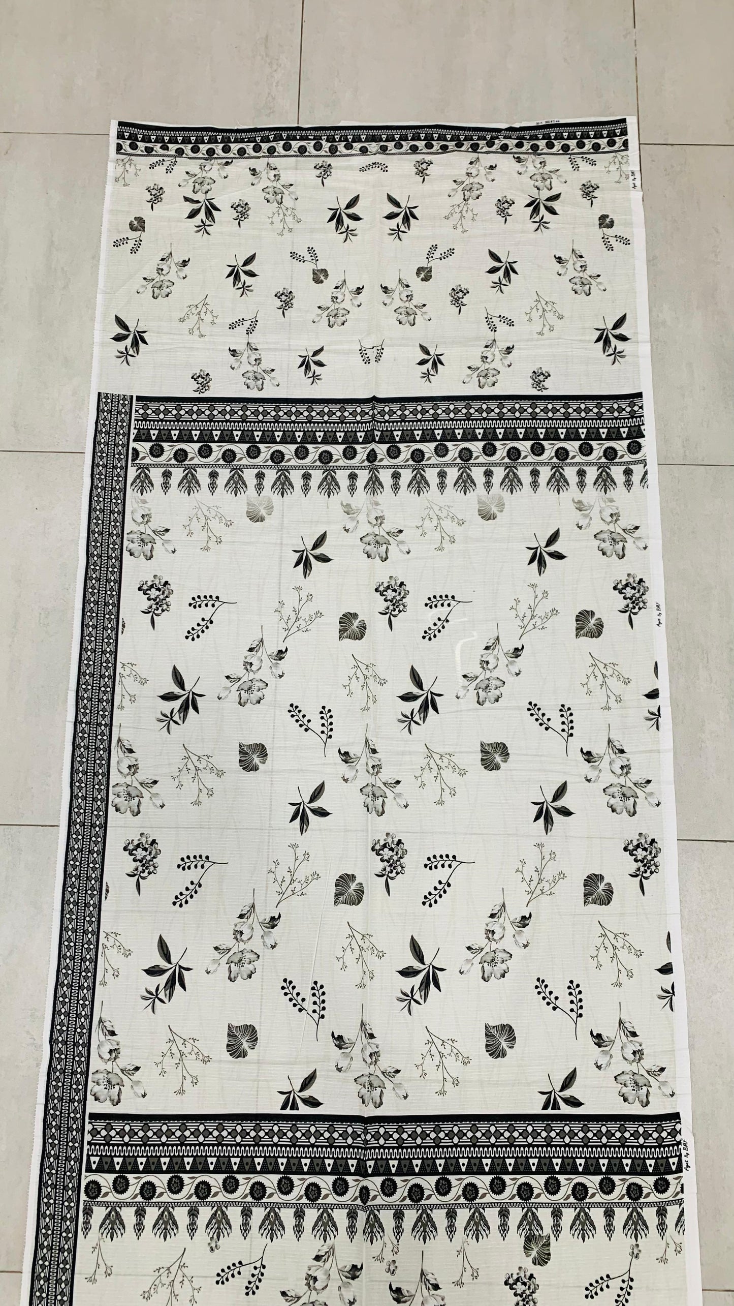 3 Piece Banadoria Lawn Digital Print