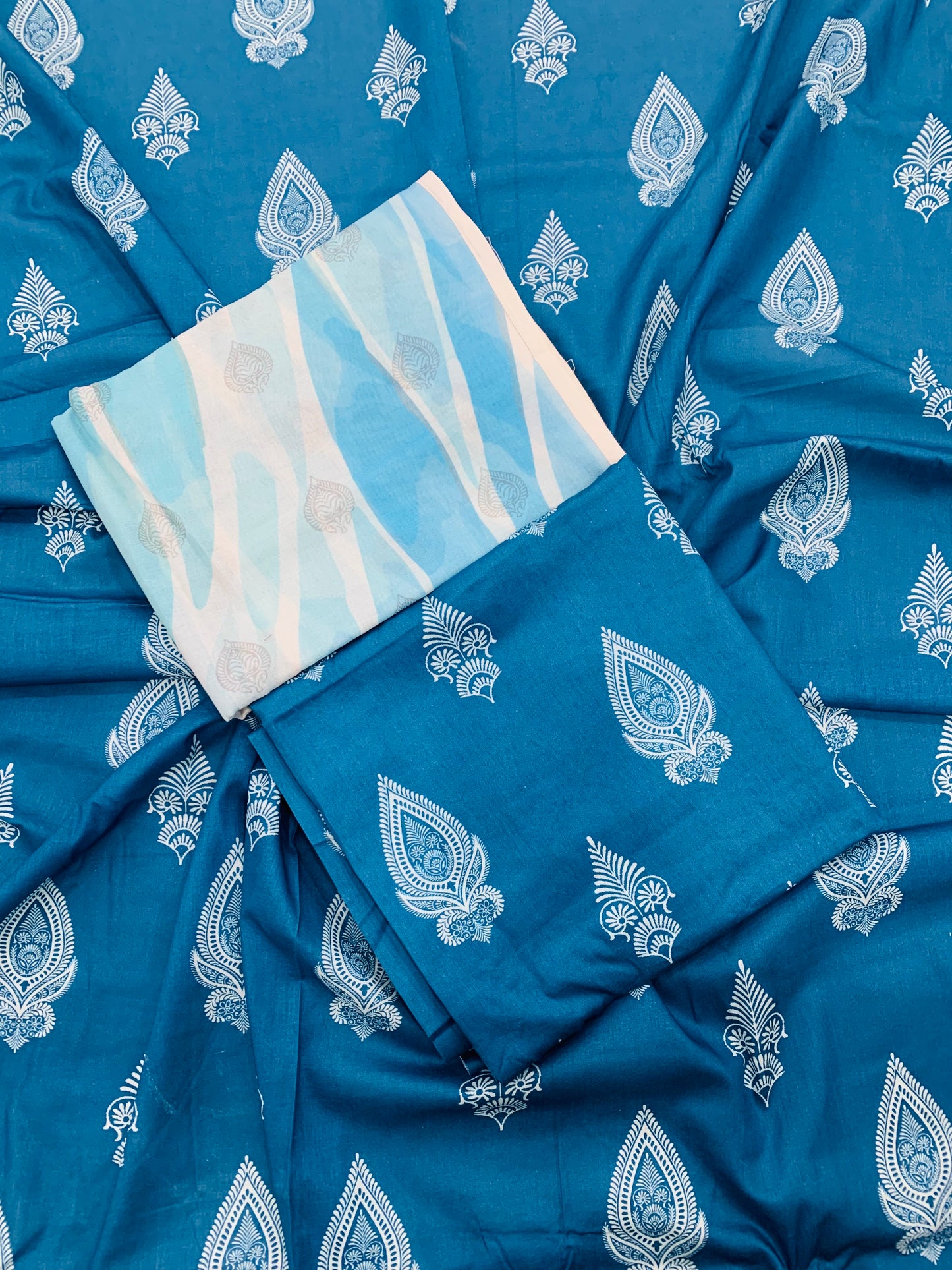 3 Piece Allover Digital Print Lawn